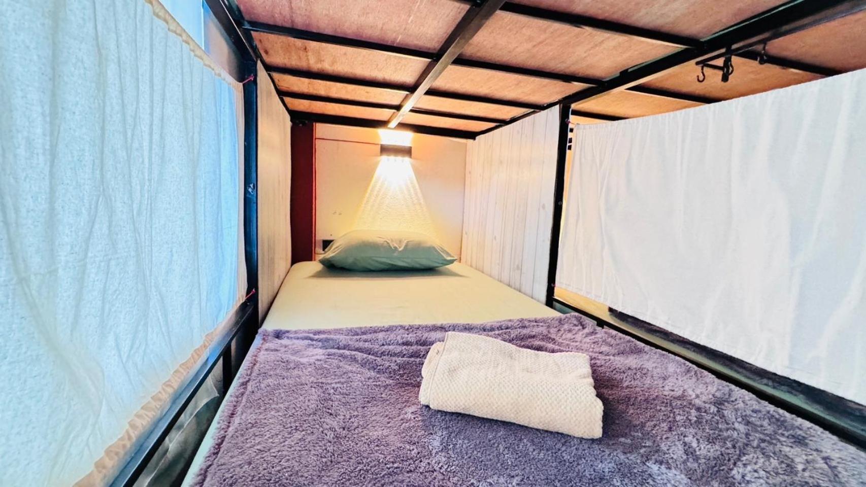 Stay At Moon Hostel Haad Rin Luaran gambar