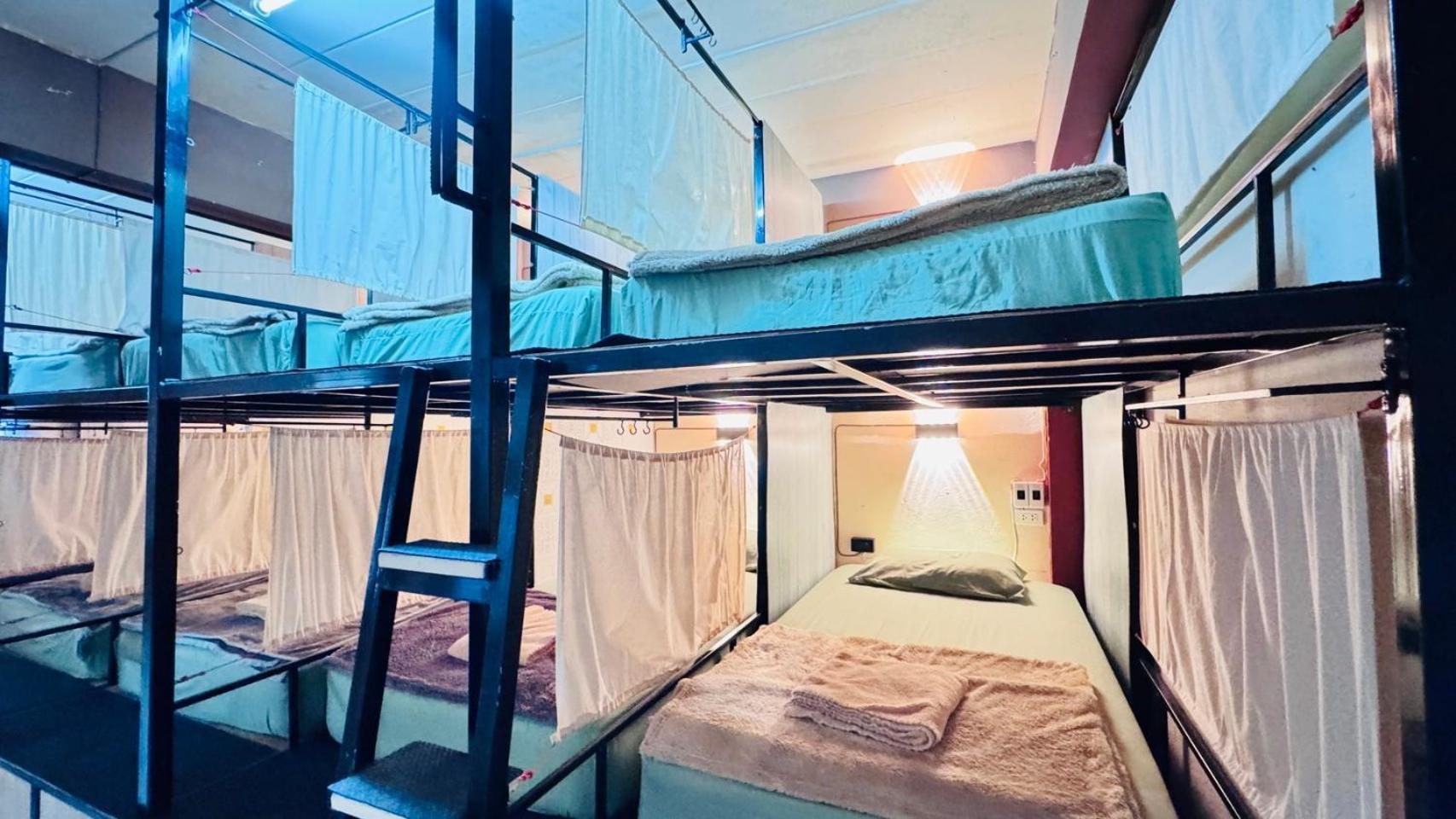 Stay At Moon Hostel Haad Rin Luaran gambar
