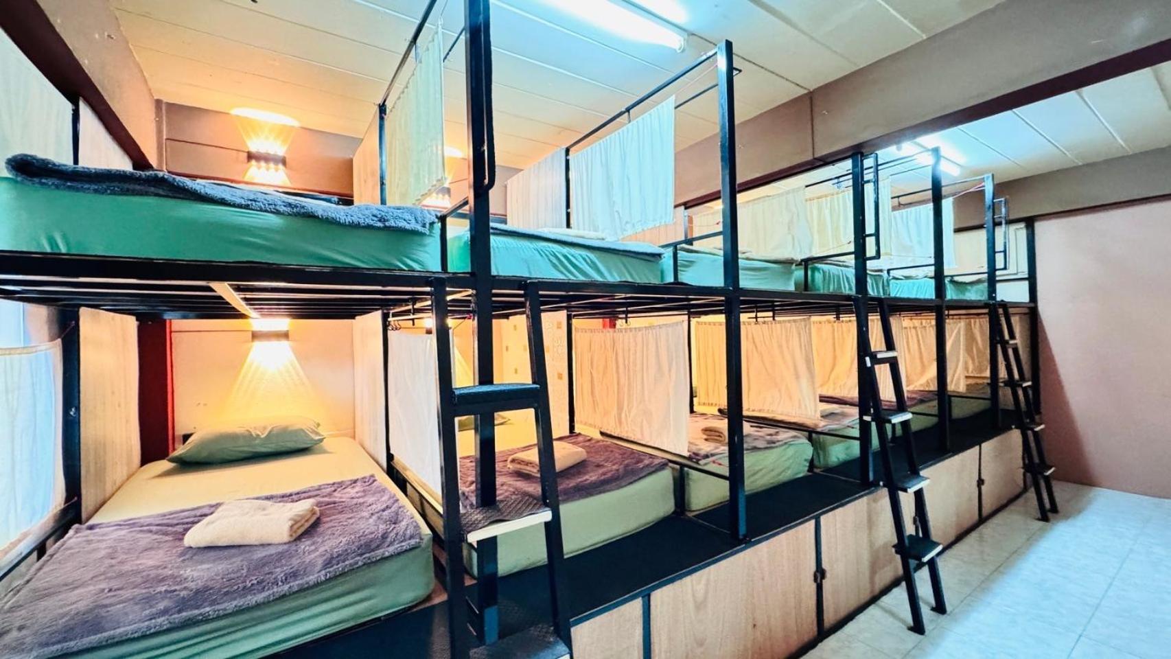 Stay At Moon Hostel Haad Rin Luaran gambar