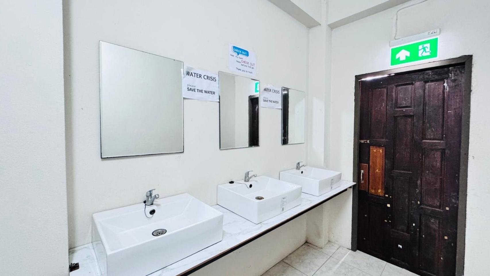 Stay At Moon Hostel Haad Rin Luaran gambar